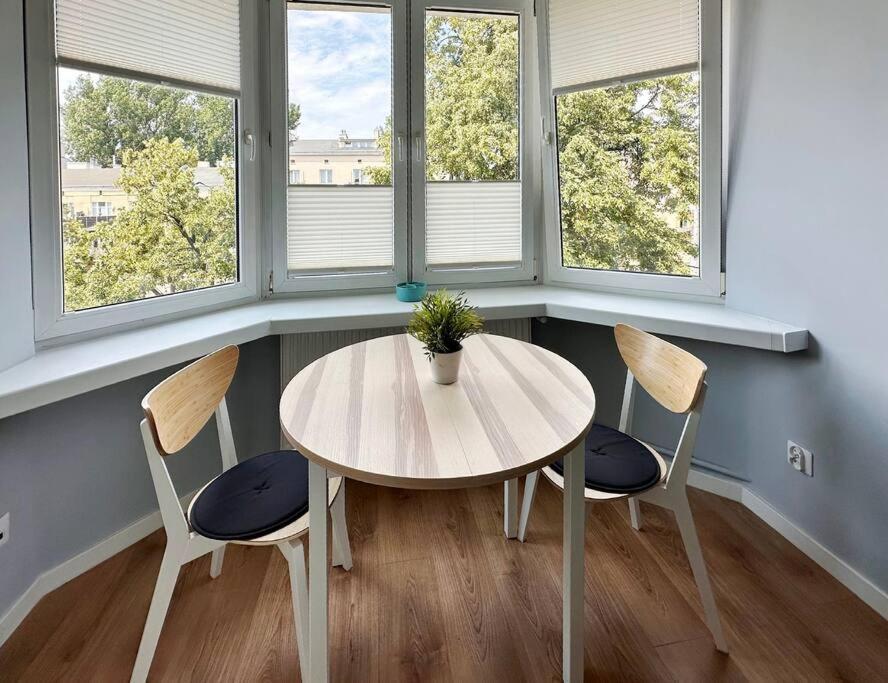 Apartamento Warsaw Concierge Wiatraczna Exterior foto